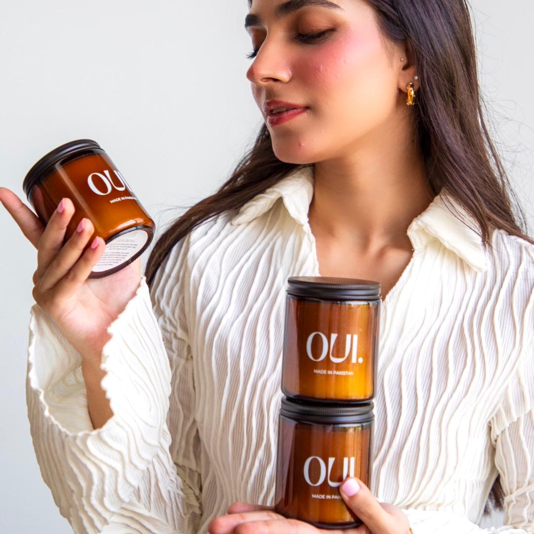 Oui Signature Candle